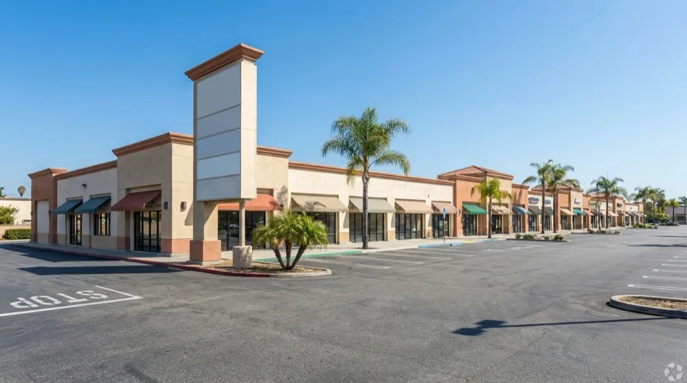 Retail center, Orange County